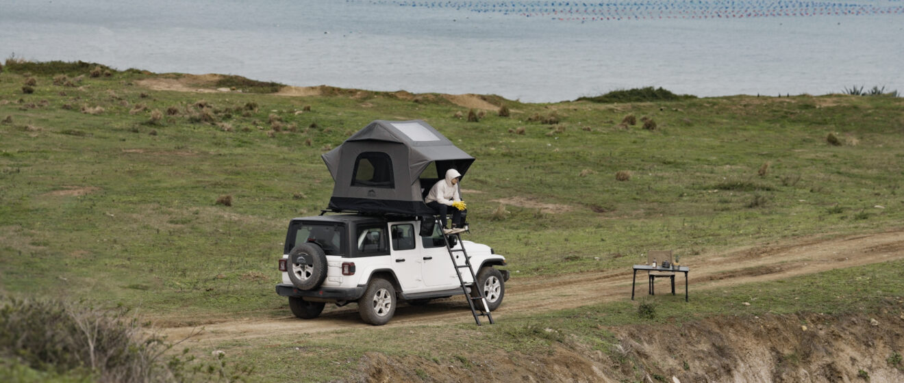 inflatable-roof-tent-kermode