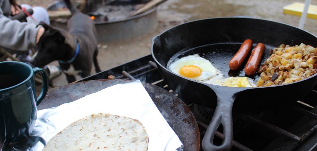 Mastering the Art of Campfire Cooking: Accessories and Techniques for Gourmet Meals