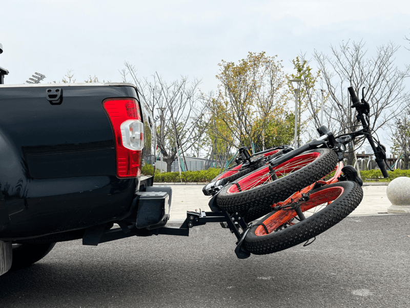 Universal bike hitch rack 2 E-bikes