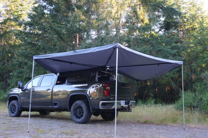 batwing-awning-with-poles
