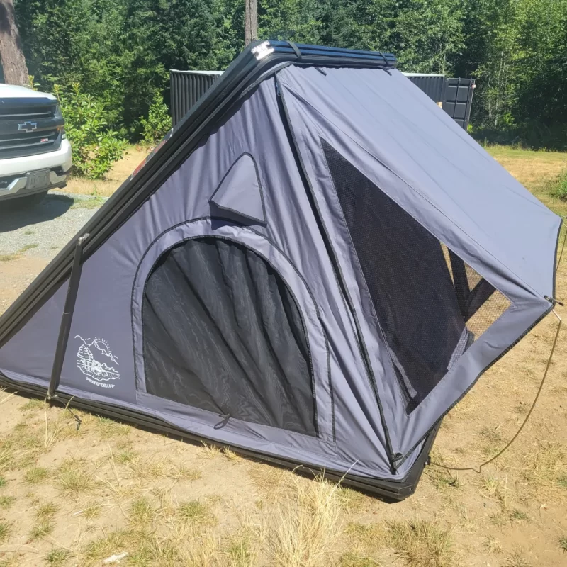 Adventure Series Hard-Shell RoofTent