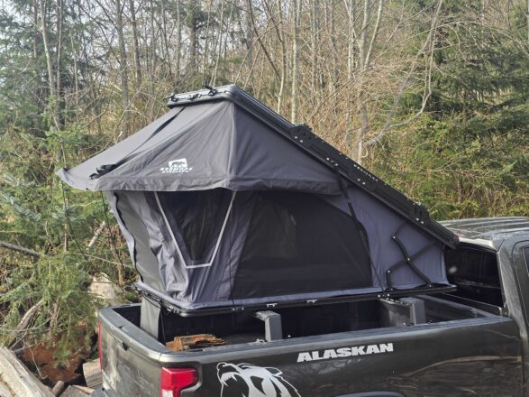 Premium aluminum rooftop tent with gas struts and fast deployment design