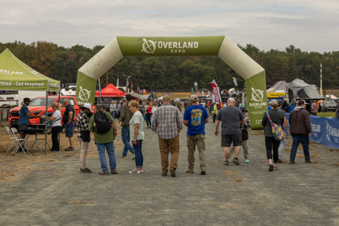 overland-expo-crowd